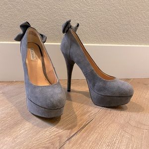 Kelsi Dagger Grey Platform Heel- Size 8.5